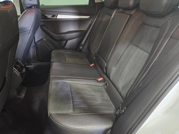 Skoda Karoq I с пробегом 2021 года, цена 2 172 000 рублей, 137144 км, внедорожник, Автокод Объявления