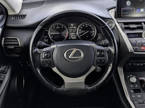 Lexus NX I с пробегом 2016 года, цена 2 890 000 рублей, 68441 км, внедорожник, Автокод Объявления