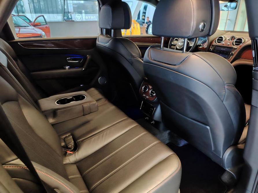 Bentley Bentayga I Санкт-Петербург  - изображение 9