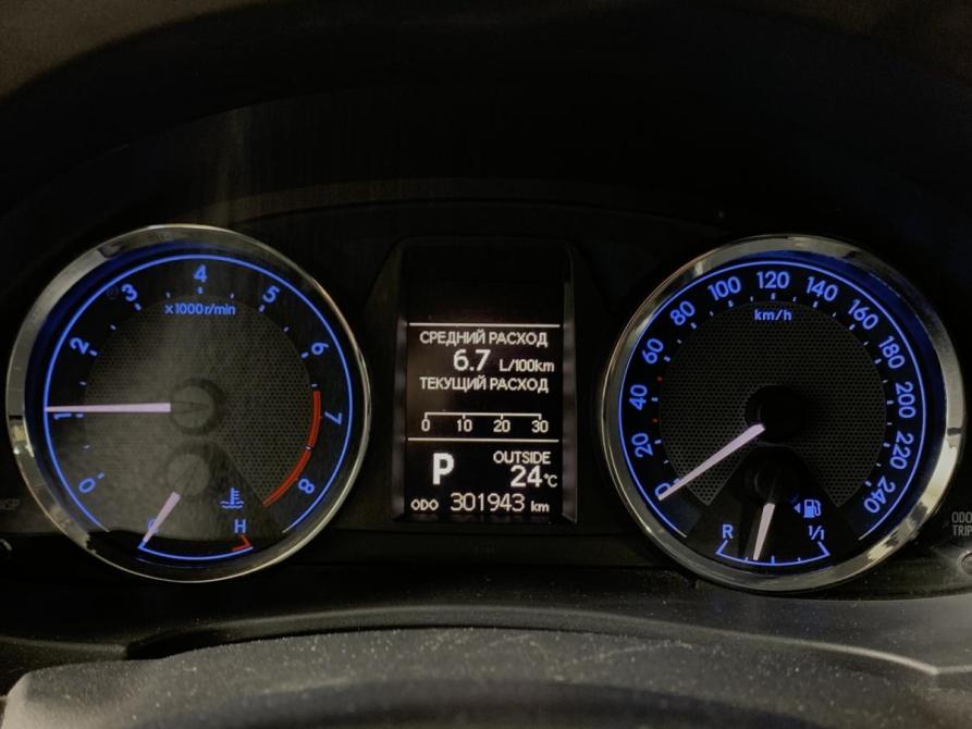 Toyota Corolla X (E140 E150) Рестайлинг Москва  - изображение 13