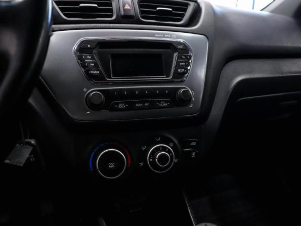 Kia Rio III с пробегом 2015 года, цена 1 050 000 рублей, 98677 км, седан, Автокод Объявления
