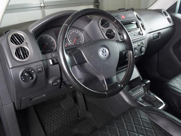 Volkswagen Tiguan I с пробегом 2009 года, цена 1 149 995 рублей, 217219 км, внедорожник, Автокод Объявления