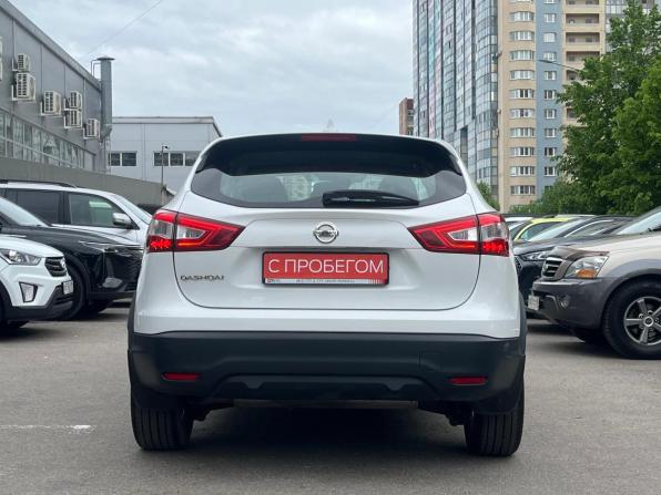 Nissan Qashqai II с пробегом 2017 года, цена 1 649 000 рублей, 141900 км, внедорожник, Автокод Объявления