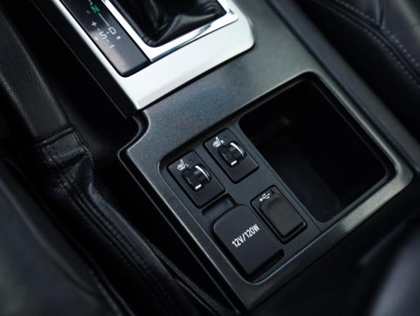 Toyota Land Cruiser Prado 150 Series Рестайлинг 1 с пробегом 2015 года, цена 3 687 321 рубль, 206865 км, внедорожник, Автокод Объявления