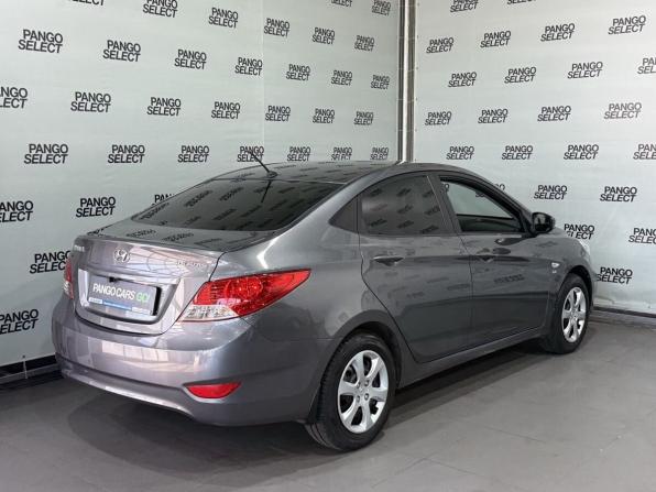 Hyundai Solaris I с пробегом 2013 года, цена 770 000 рублей, 209000 км, седан, Автокод Объявления