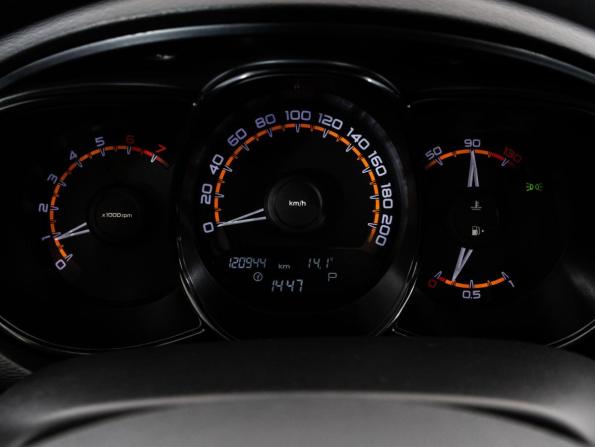 Lada (ВАЗ) Vesta I с пробегом 2019 года, цена 869 000 рублей, 120942 км, седан, Автокод Объявления