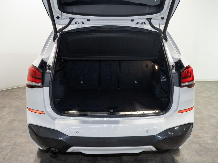 BMW X1 II (F48) Рестайлинг Чита  - изображение 18