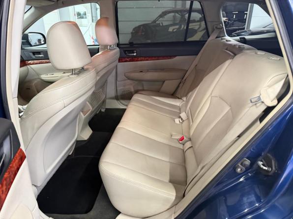 Subaru Outback IV с пробегом 2011 года, цена 1 397 000 рублей, 132204 км, универсал, Автокод Объявления