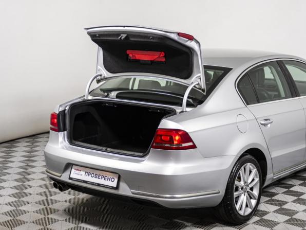 Volkswagen Passat B7 с пробегом 2011 года, цена 947 000 рублей, 238000 км, седан, Автокод Объявления