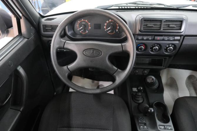 Lada (ВАЗ) Niva Legend с пробегом 2024 года, цена 1 169 000 рублей, 5000 км, внедорожник, Автокод Объявления