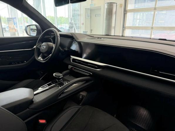 Geely Monjaro I с пробегом 2024 года, цена 3 670 000 рублей, 30000 км, внедорожник, Автокод Объявления