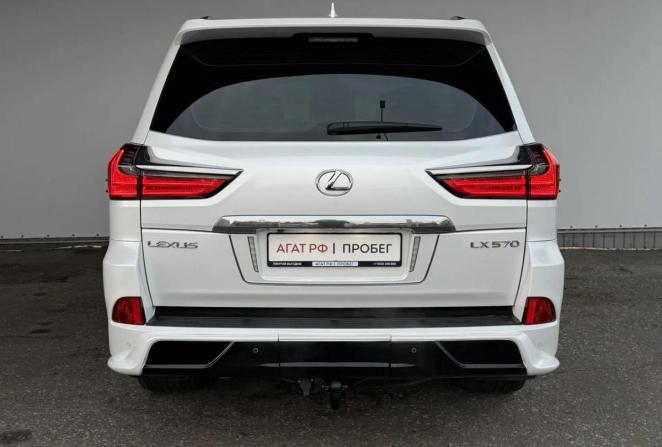 Lexus LX III Рестайлинг 2 с пробегом 2018 года, цена 8 490 000 рублей, 153969 км, внедорожник, Автокод Объявления