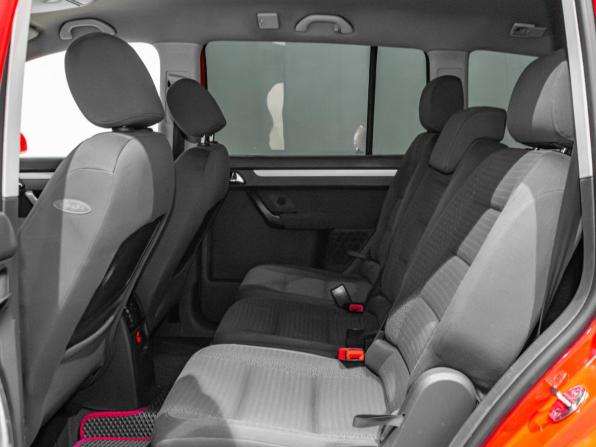 Volkswagen Touran I с пробегом 2004 года, цена 487 108 рублей, 339265 км, минивэн, Автокод Объявления