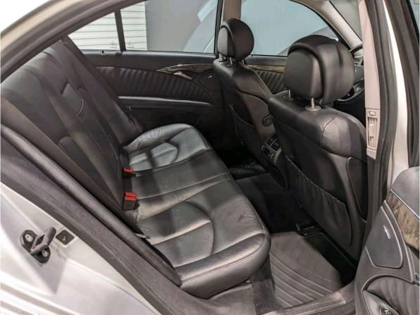Mercedes-Benz E-Класс III (W211 S211) Рестайлинг с пробегом 2007 года, цена 1 180 000 рублей, 310190 км, седан, Автокод Объявления