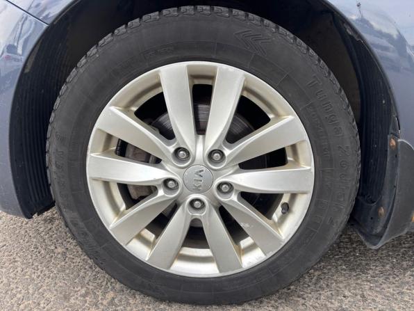 Kia Cerato III с пробегом 2013 года, цена 848 000 рублей, 240000 км, седан, Автокод Объявления