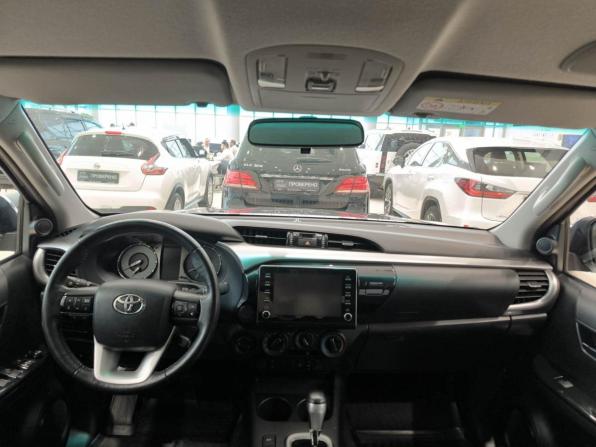 Toyota Hilux VIII Рестайлинг 2 с пробегом 2021 года, цена 4 500 000 рублей, 82195 км, пикап, Автокод Объявления
