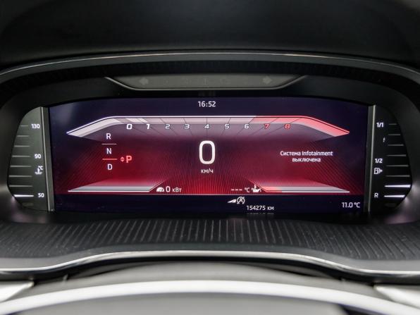 Skoda Octavia IV (A8) с пробегом 2021 года, цена 2 528 000 рублей, 154275 км, лифтбек, Автокод Объявления