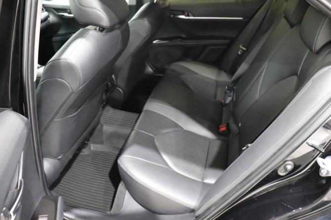 Toyota Camry VIII (XV70) Рестайлинг с пробегом 2021 года, цена 2 375 000 рублей, 111789 км, седан, Автокод Объявления