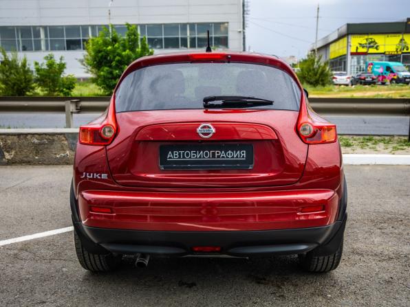 Nissan Juke I с пробегом 2012 года, цена 998 000 рублей, 181152 км, внедорожник, Автокод Объявления