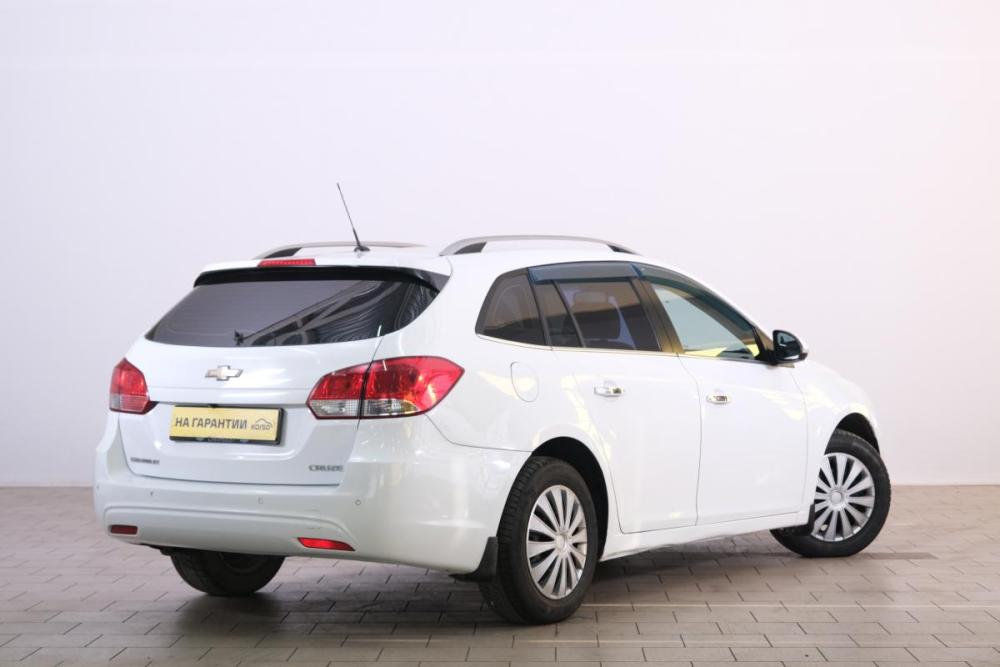 Chevrolet Cruze I Рестайлинг Омск  - изображение 7