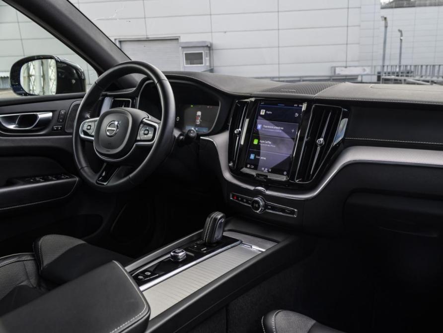 Volvo XC60 II Рестайлинг Москва  - изображение 14