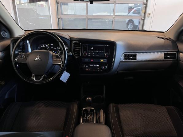 Mitsubishi Outlander III Рестайлинг 2 с пробегом 2016 года, цена 1 855 000 рублей, 117740 км, внедорожник, Автокод Объявления