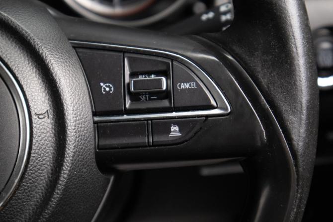 Suzuki Swift V с пробегом 2018 года, цена 1 149 000 рублей, 141000 км, хэтчбек, Автокод Объявления