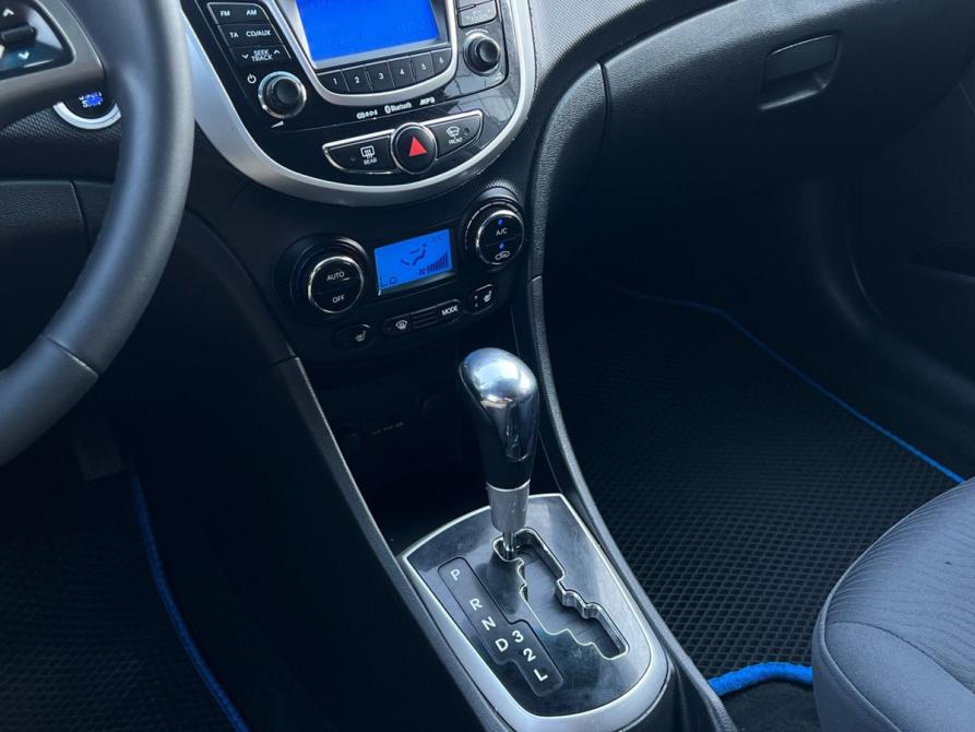 Hyundai Solaris I Волгоград  - изображение 10