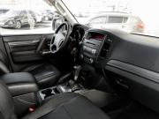 Mitsubishi Pajero IV Рестайлинг 1 Екатеринбург  - изображение 40