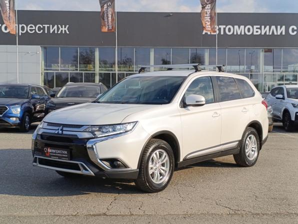 Mitsubishi Outlander III Рестайлинг 3 с пробегом 2021 года, цена 1 810 000 рублей, 99500 км, внедорожник, Автокод Объявления