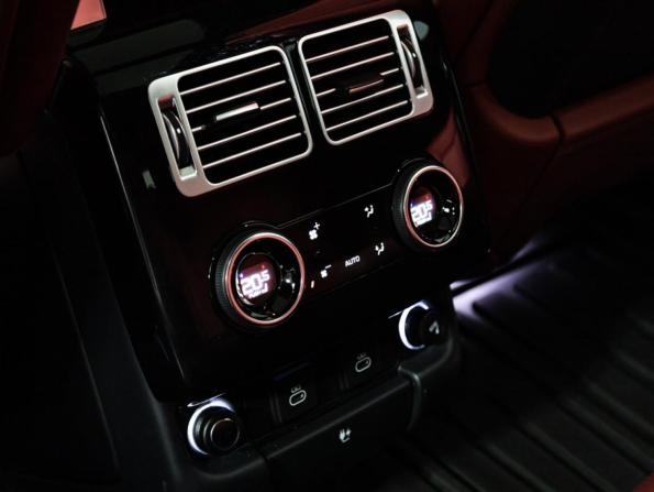 Land Rover Range Rover IV Рестайлинг с пробегом 2021 года, цена 9 399 000 рублей, 34961 км, внедорожник, Автокод Объявления