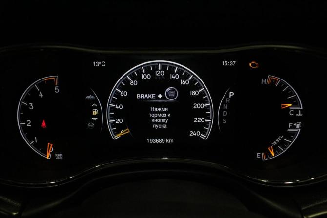 Jeep Grand Cherokee IV (WK2) Рестайлинг с пробегом 2013 года, цена 1 919 000 рублей, 193610 км, внедорожник, Автокод Объявления