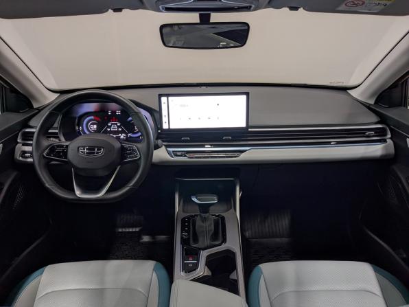 Geely Emgrand II с пробегом 2023 года, цена 1 740 000 рублей, 13906 км, седан, Автокод Объявления