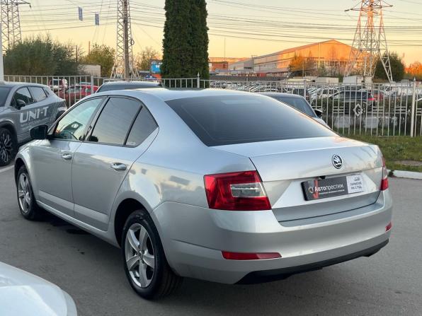 Skoda Octavia III (A7) с пробегом 2013 года, цена 930 000 рублей, 264000 км, лифтбек, Автокод Объявления
