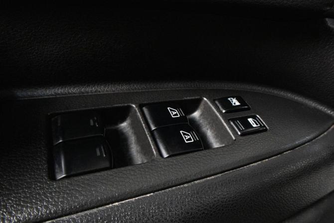 Infiniti FX I (S50) Рестайлинг с пробегом 2006 года, цена 1 039 000 рублей, 270000 км, внедорожник, Автокод Объявления