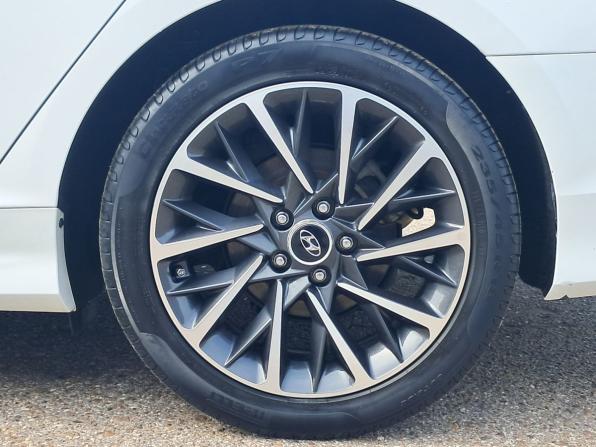 Hyundai Sonata VII (LF) Рестайлинг с пробегом 2017 года, цена 1 775 000 рублей, 70765 км, седан, Автокод Объявления