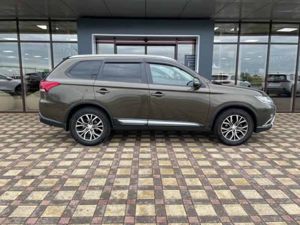 Mitsubishi Outlander III Рестайлинг 2 с пробегом 2015 года, цена 1 620 000 рублей, 188300 км, внедорожник, Автокод Объявления