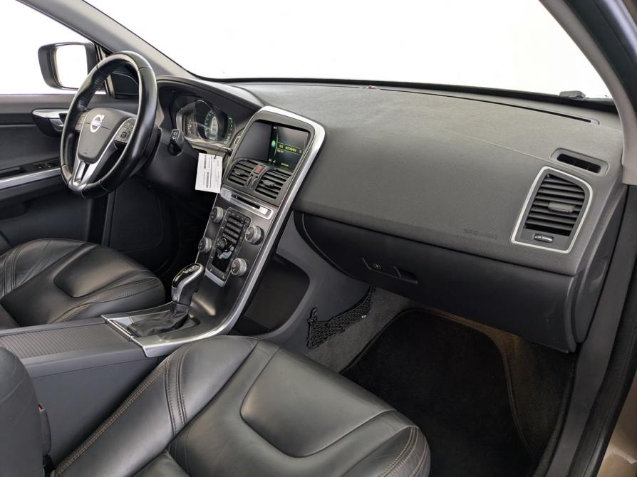 Volvo XC60 I Рестайлинг Москва  - изображение 20