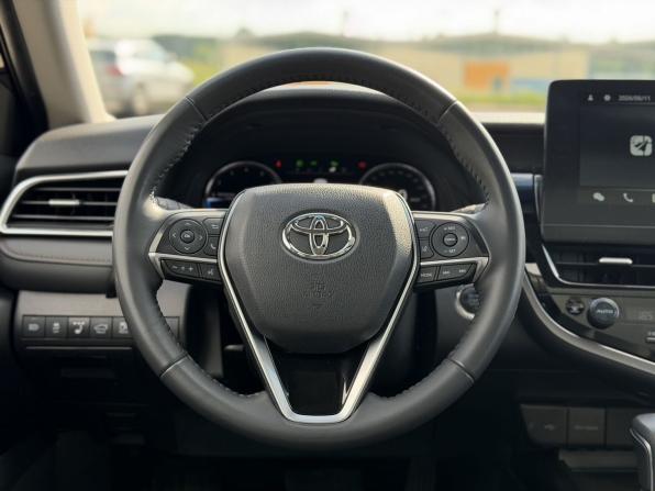 Toyota Camry VIII (XV70) Рестайлинг с пробегом 2023 года, цена 3 600 000 рублей, 34434 км, седан, Автокод Объявления