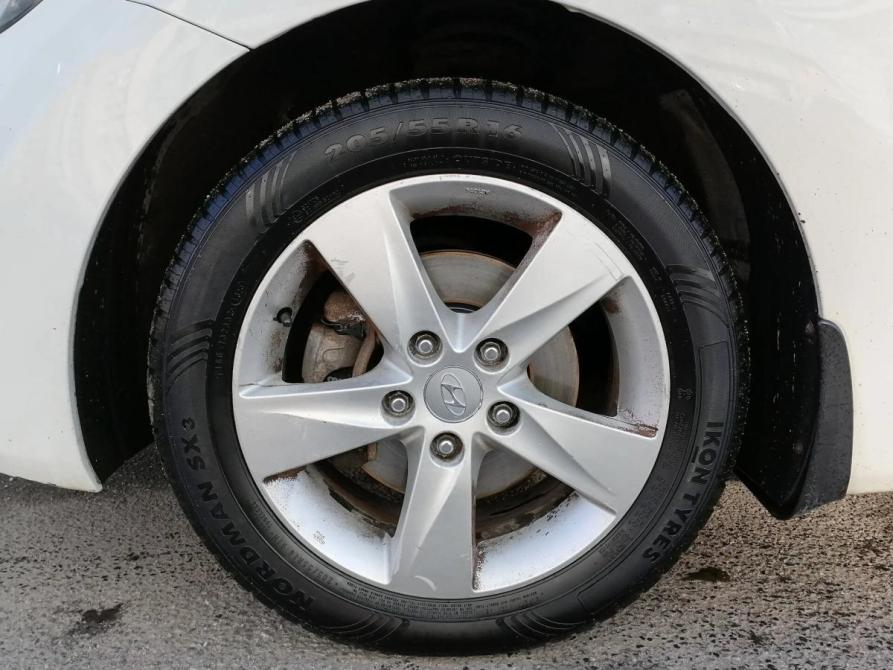 Hyundai Elantra V (MD) Санкт-Петербург  - изображение 17