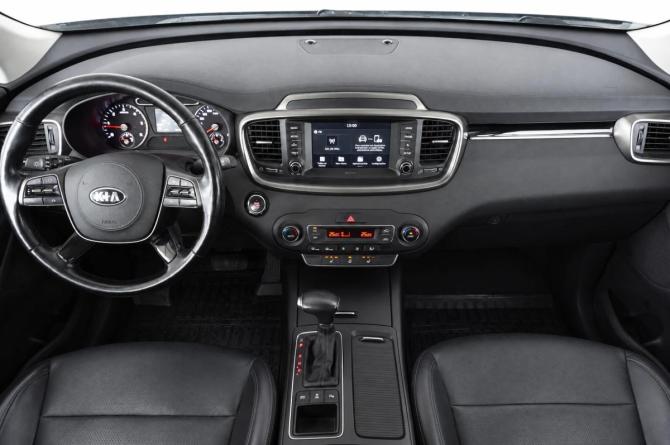 Kia Sorento III Prime Рестайлинг с пробегом 2018 года, цена 2 879 000 рублей, 143660 км, внедорожник, Автокод Объявления