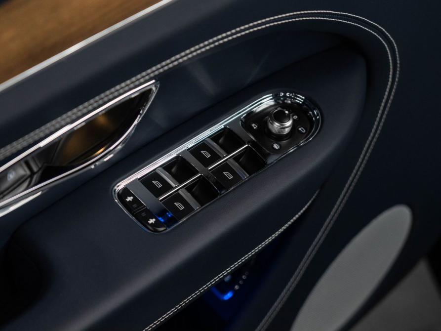 Bentley Bentayga I Рестайлинг Москва  - изображение 10