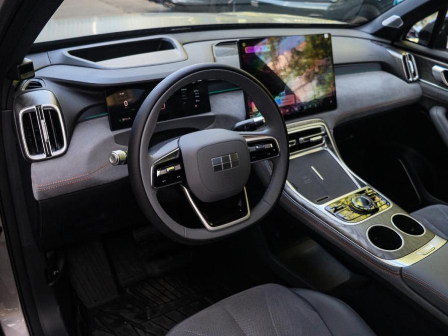 Geely Galaxy M7 Москва  - изображение 11