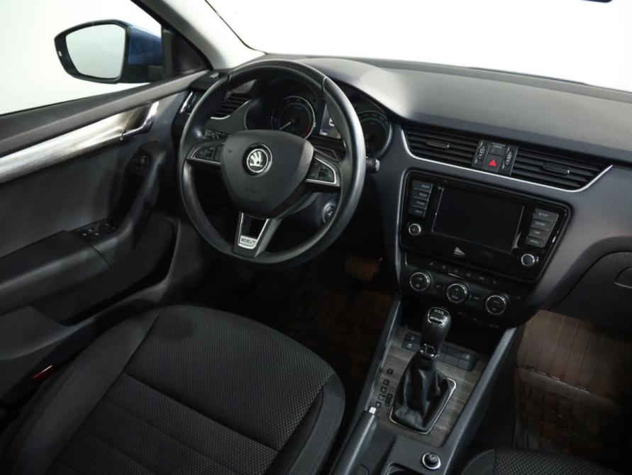 Skoda Octavia III (A7) Санкт-Петербург  - изображение 9