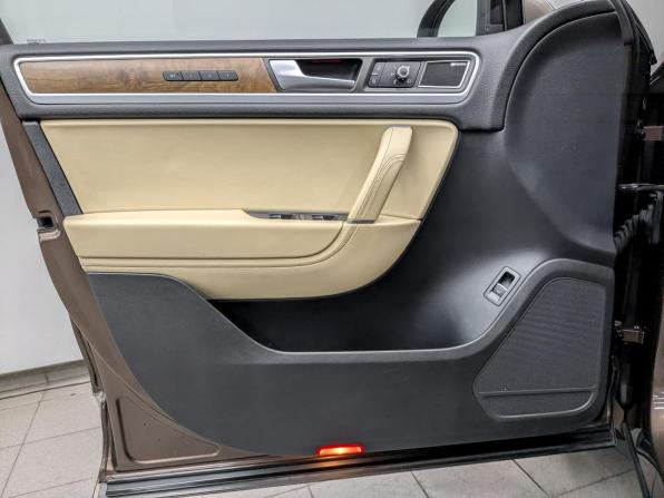 Volkswagen Touareg II с пробегом 2012 года, цена 3 200 000 рублей, 135005 км, внедорожник, Автокод Объявления
