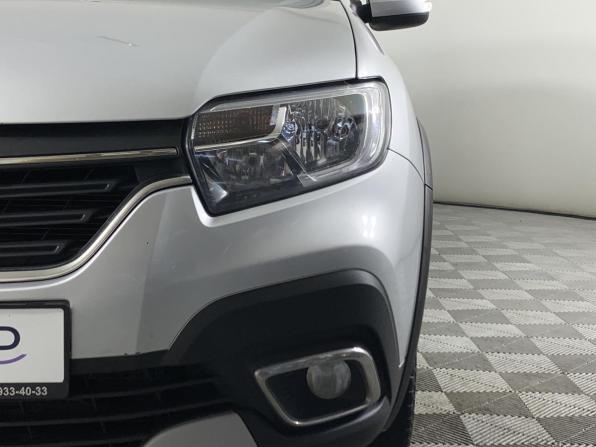 Renault Logan II Рестайлинг с пробегом 2020 года, цена 929 000 рублей, 176761 км, седан, Автокод Объявления