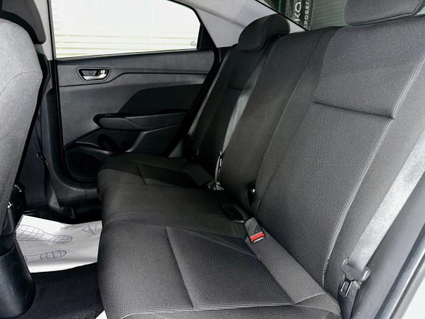 Hyundai Solaris II с пробегом 2020 года, цена 1 370 000 рублей, 137800 км, седан, Автокод Объявления