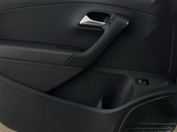 Volkswagen Polo V Рестайлинг с пробегом 2020 года, цена 1 180 000 рублей, 119428 км, седан, Автокод Объявления