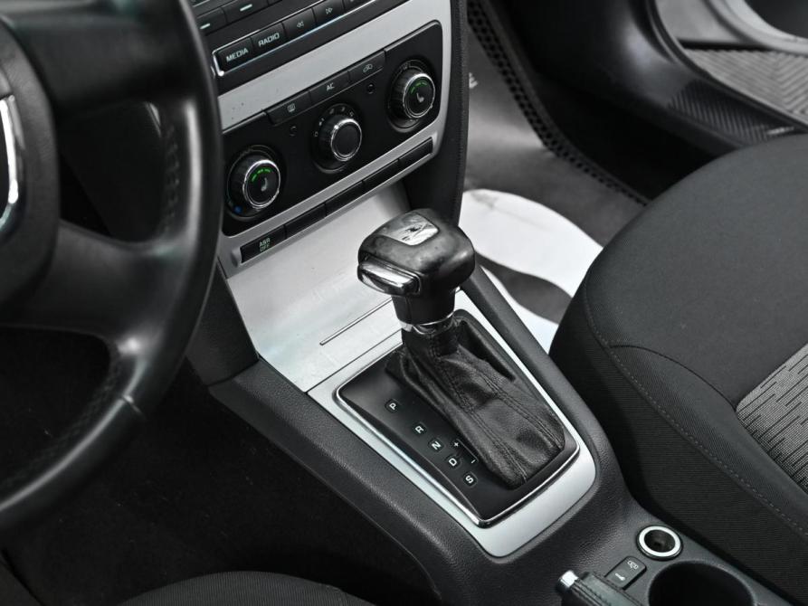 Skoda Octavia II (A5) Рестайлинг Москва  - изображение 10
