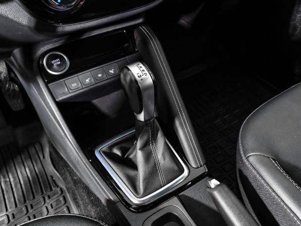 Renault Kaptur I Рестайлинг с пробегом 2021 года, цена 1 580 000 рублей, 78400 км, внедорожник, Автокод Объявления